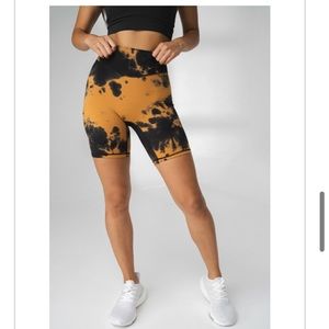 Balance athletica rider shorts L